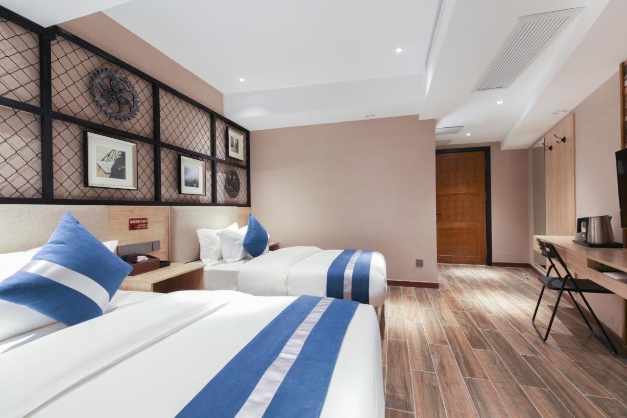 Zou Qu Ye Travel Hotel Chongqing Exterior photo